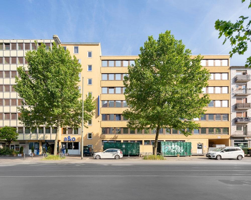 A&O Frankfurt Galluswarte Frankfurt am Main Exterior photo